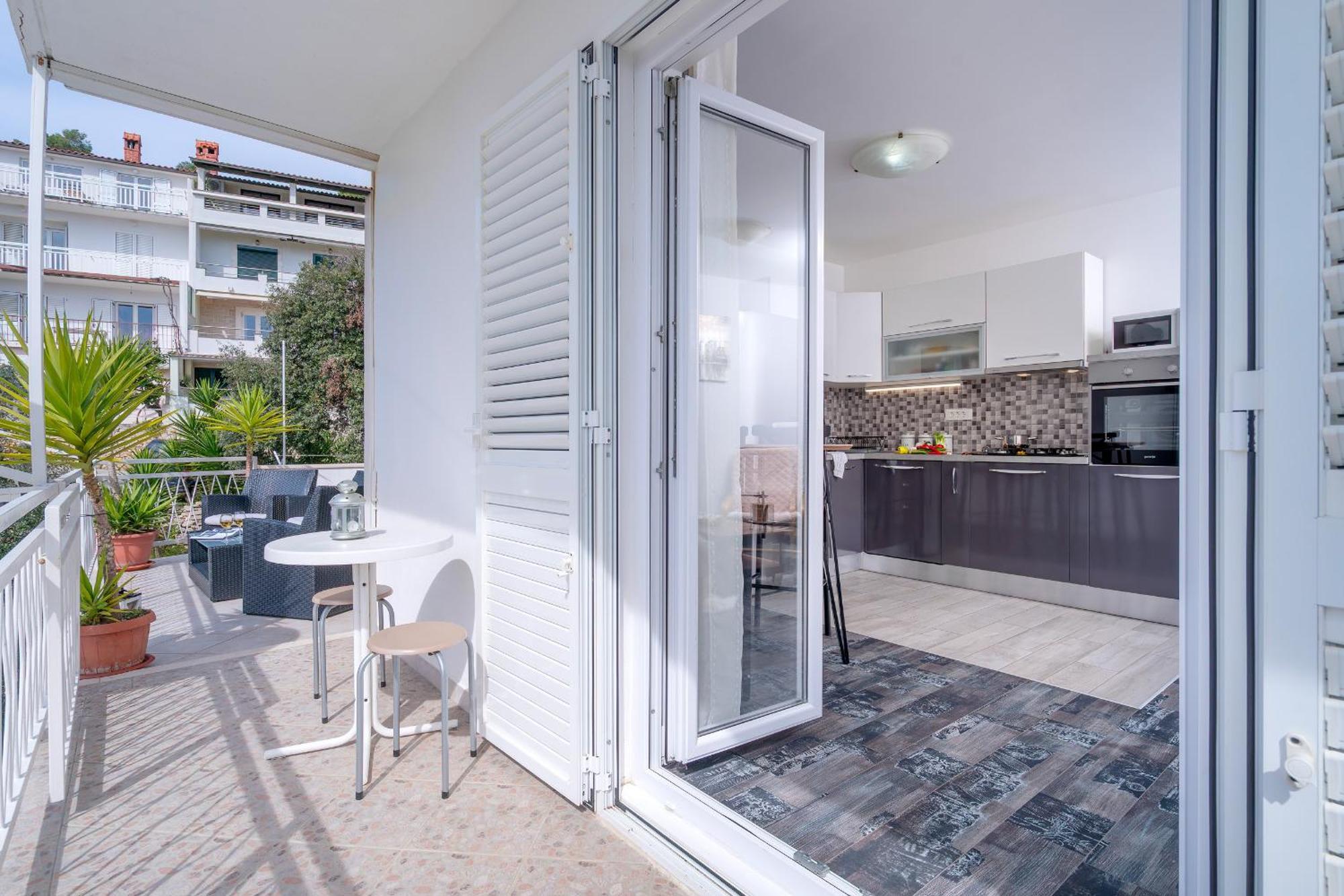 Apartments Lucic هفار المظهر الخارجي الصورة